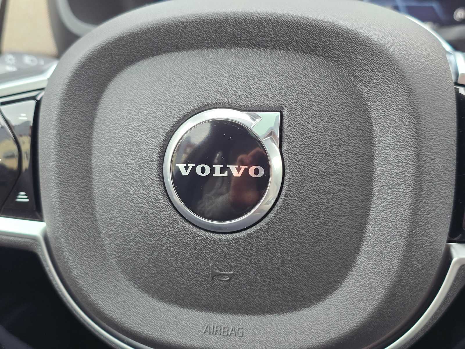 2026 Volvo XC90 Plus