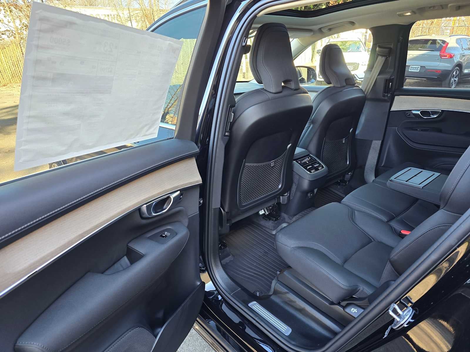 2026 Volvo XC90 Plus