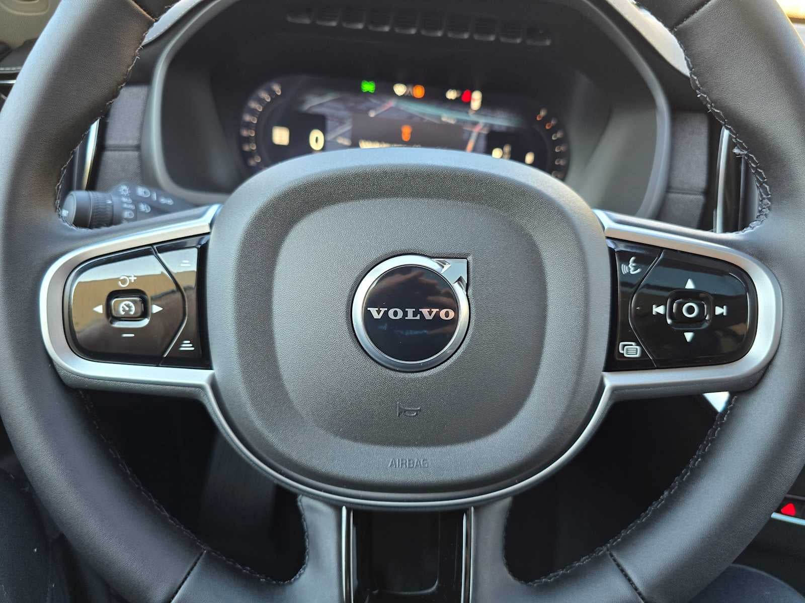 2026 Volvo XC90 Plus