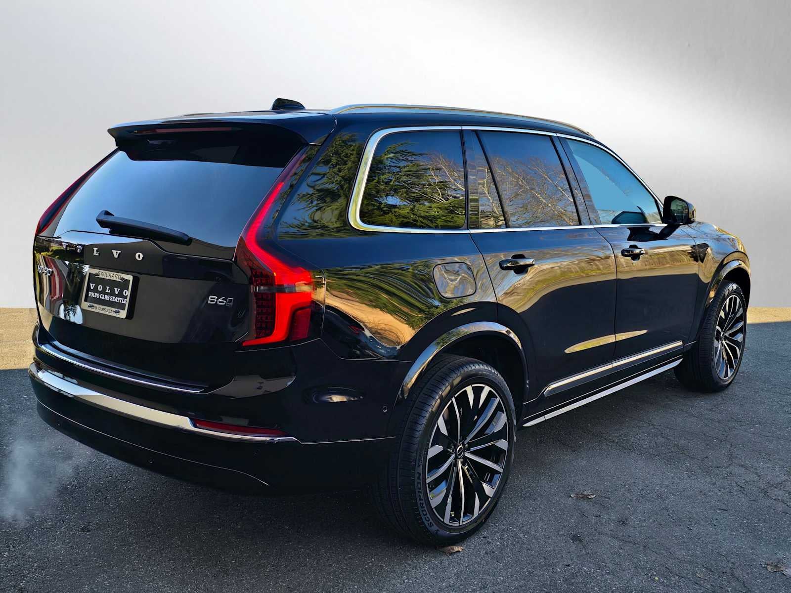 2026 Volvo XC90 Plus