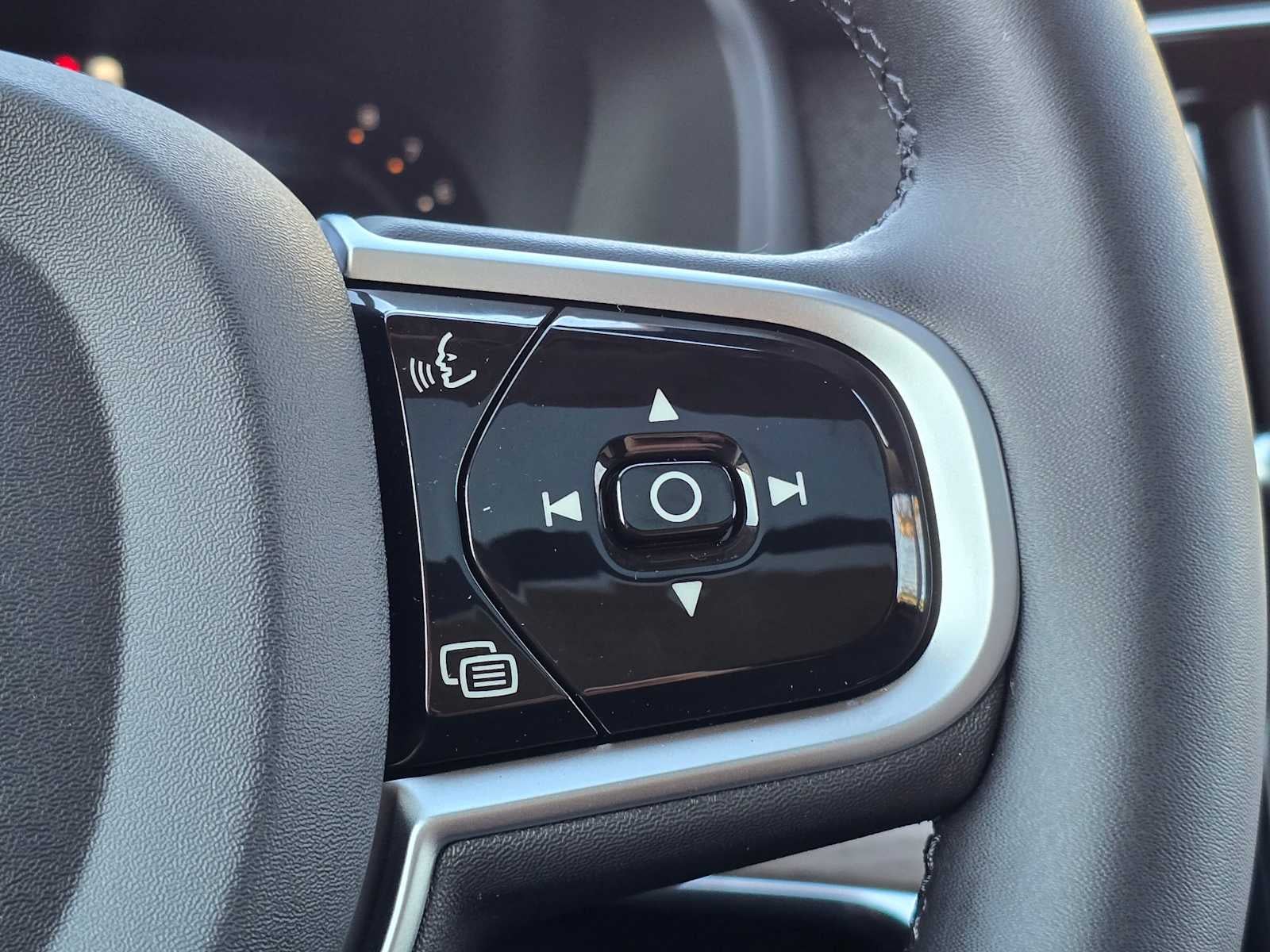 2026 Volvo XC90 Plus