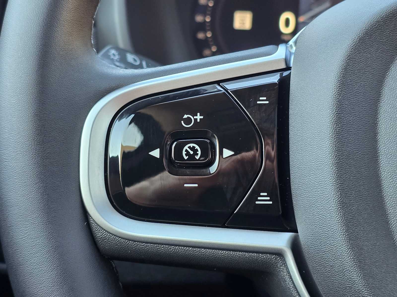 2026 Volvo XC90 Plus