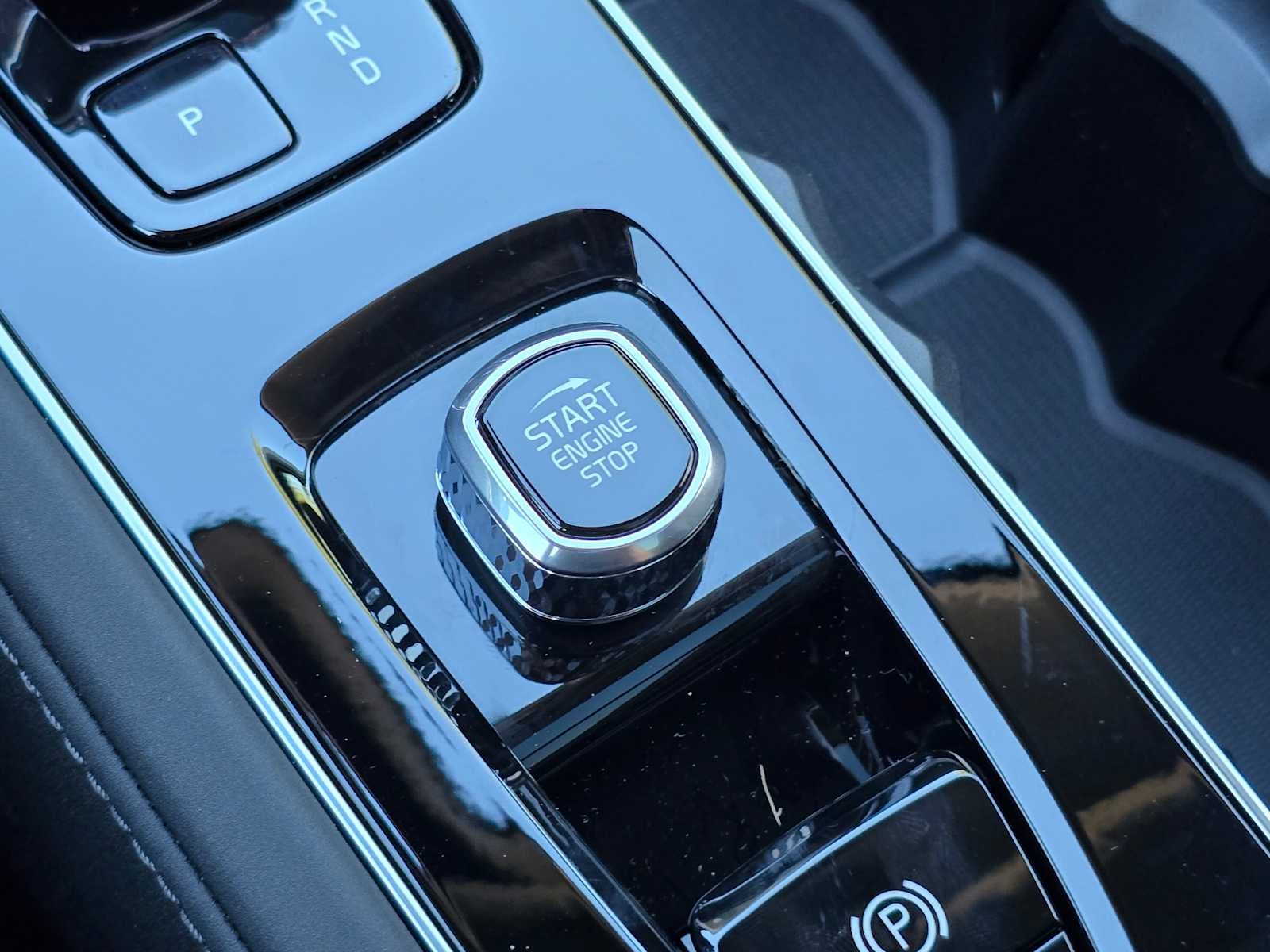 2026 Volvo XC90 Plus