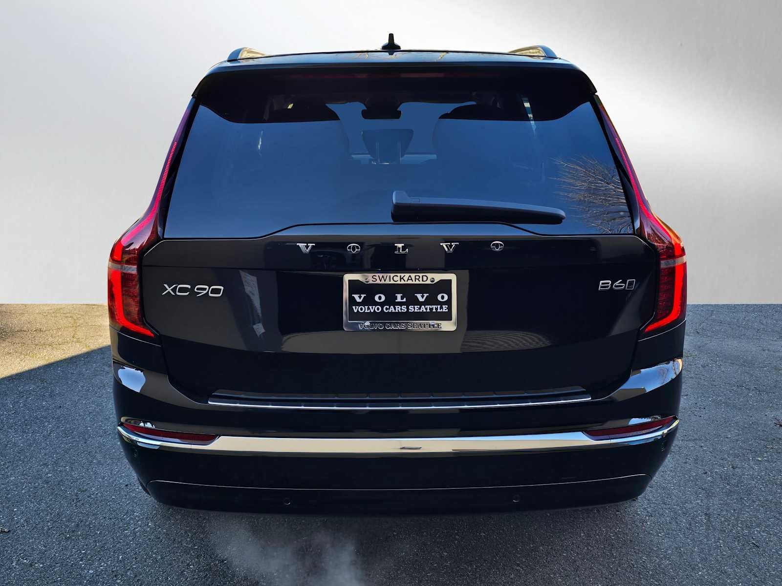 2026 Volvo XC90 Plus