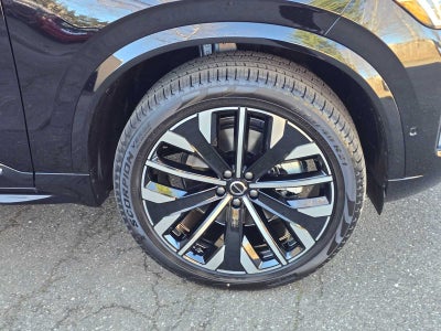 2026 Volvo XC90 Plus