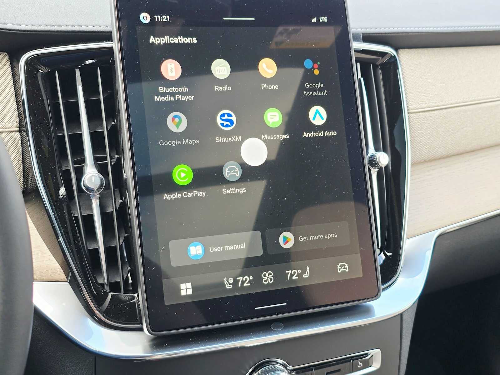 2026 Volvo XC90 Plus