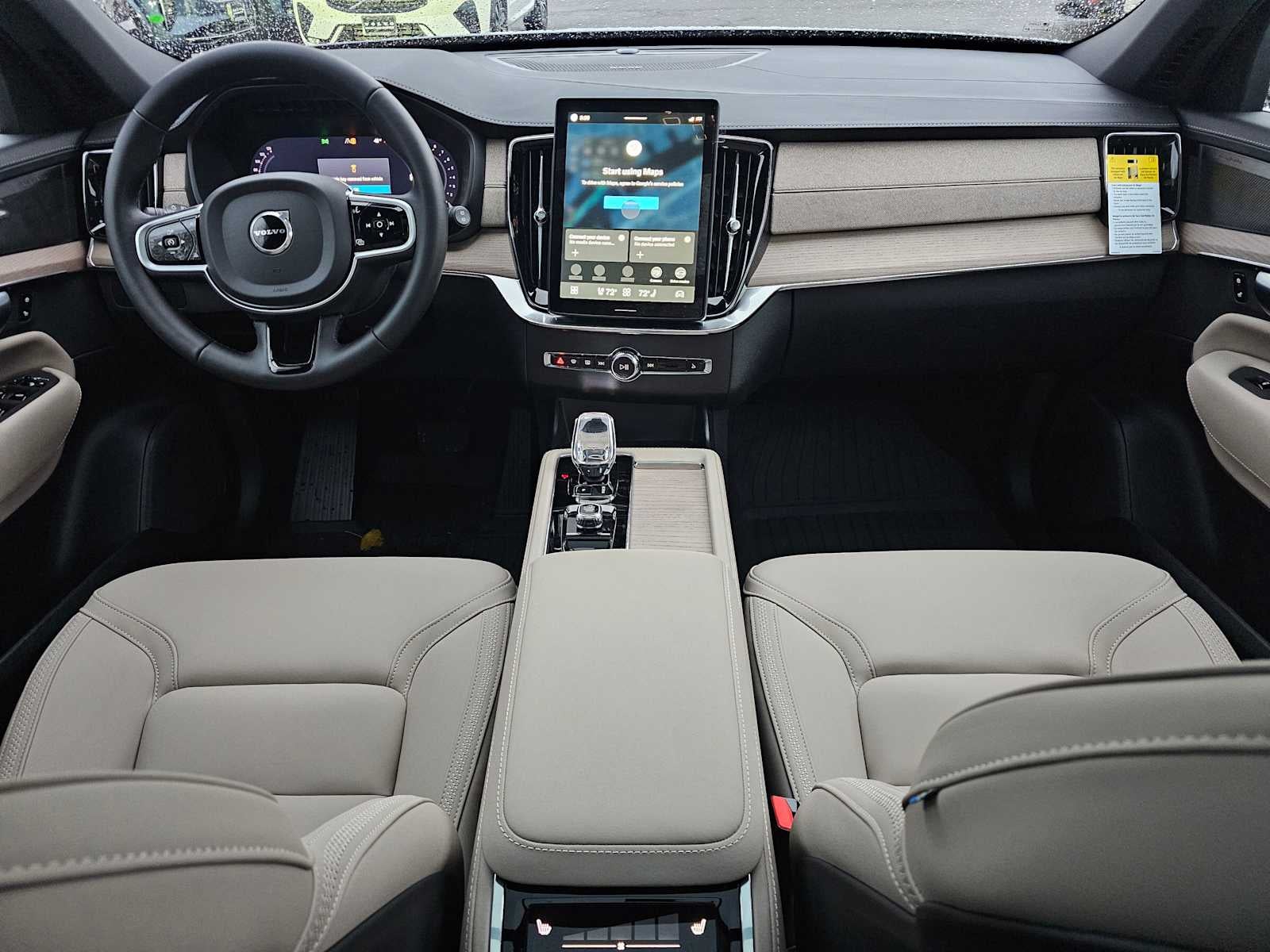 2026 Volvo XC90 Plus
