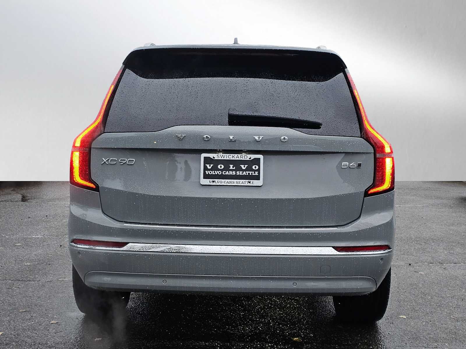 2026 Volvo XC90 Plus