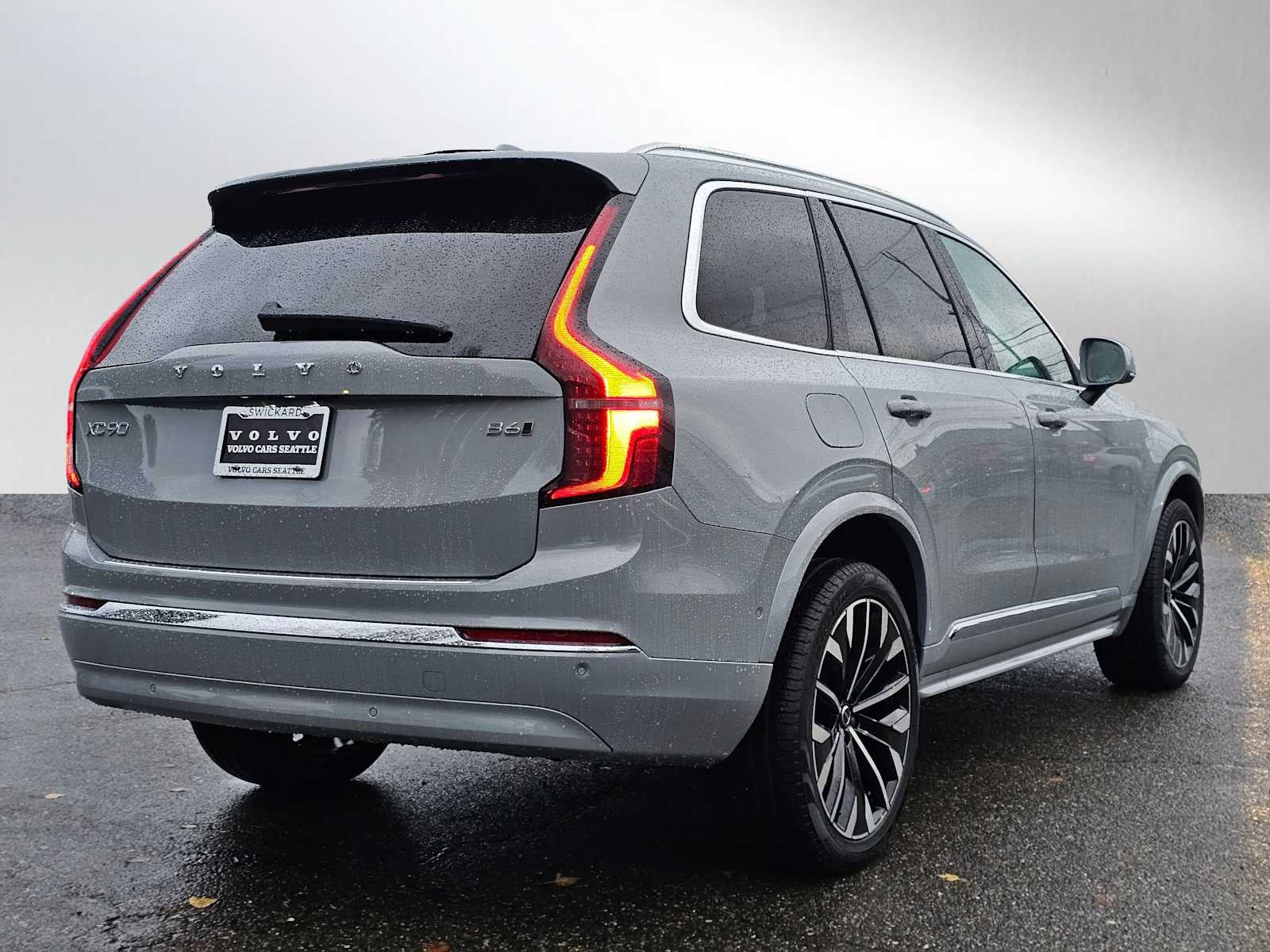 2026 Volvo XC90 Plus