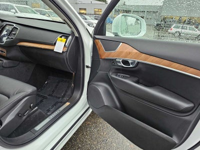 2025 Volvo XC90 Plus