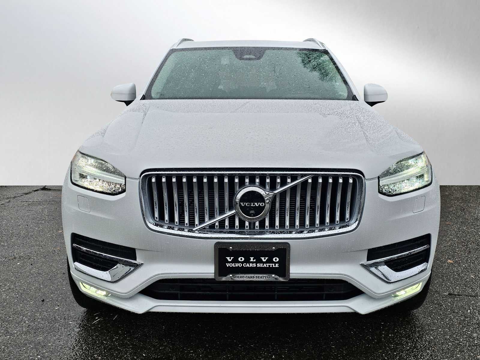 2025 Volvo XC90 Plus
