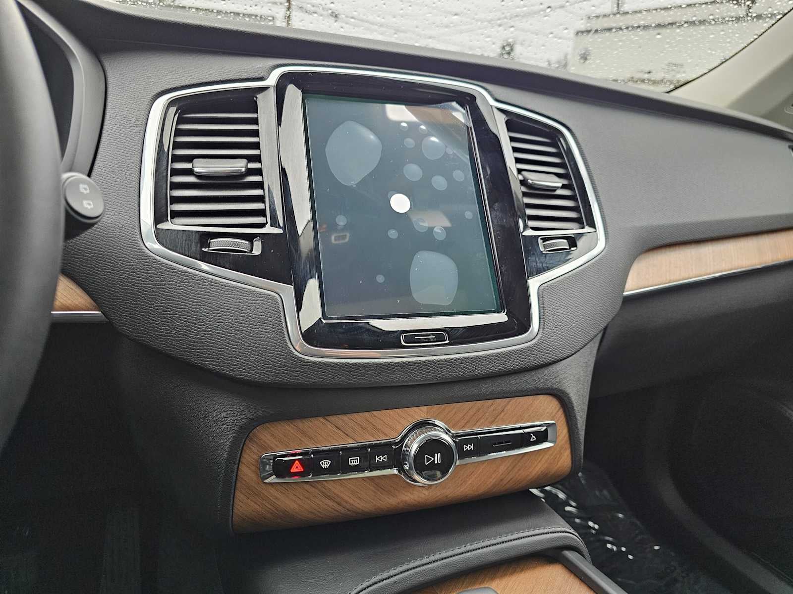 2025 Volvo XC90 Plus