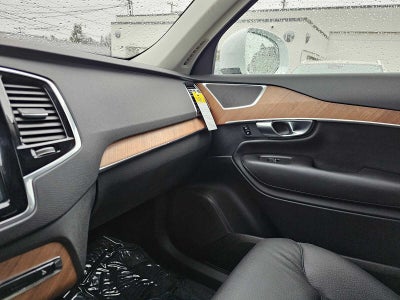 2025 Volvo XC90 Plus