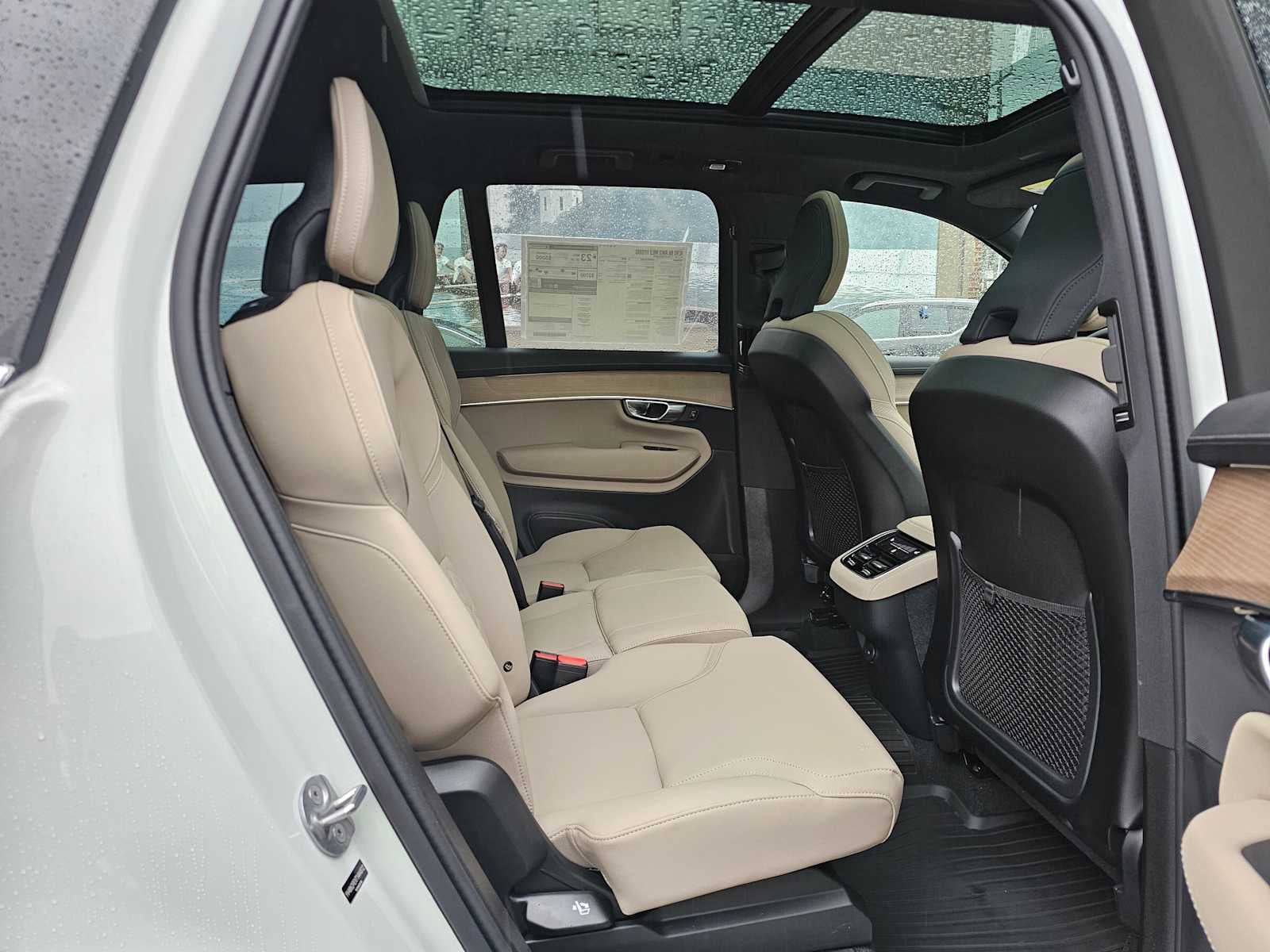 2026 Volvo XC90 Plus