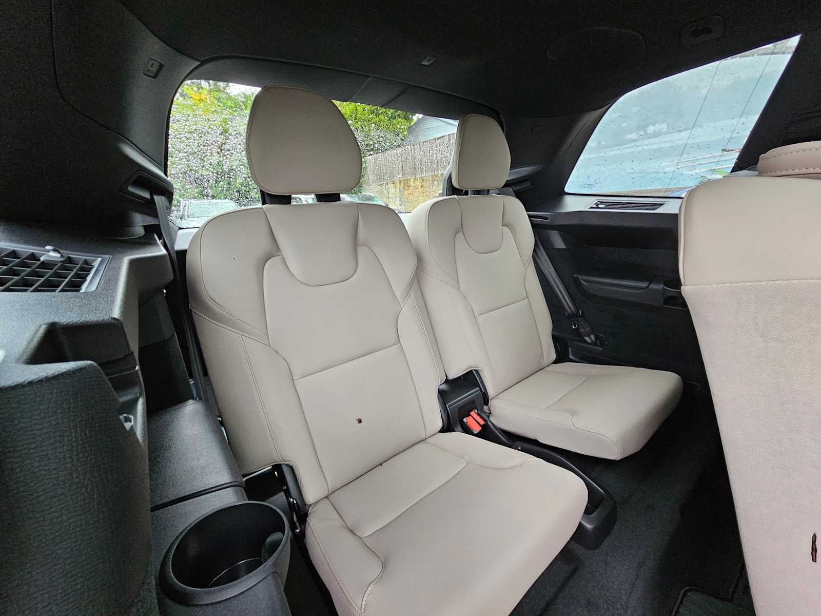 2026 Volvo XC90 Plus