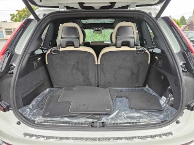 2026 Volvo XC90 Plus