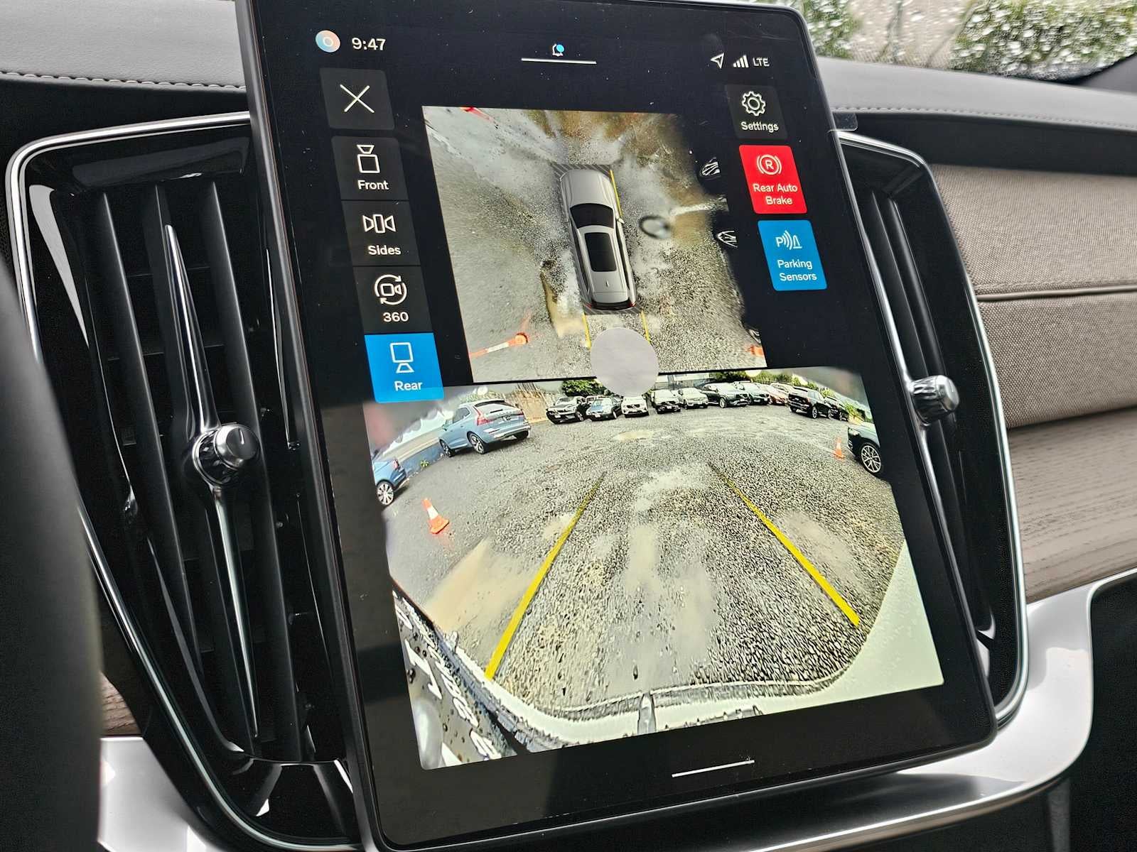 2026 Volvo XC90 Plus