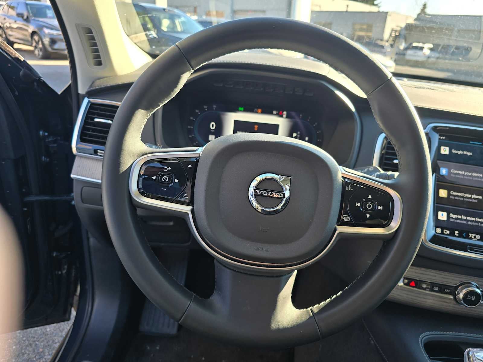 2024 Volvo XC90 Ultimate Bright Theme