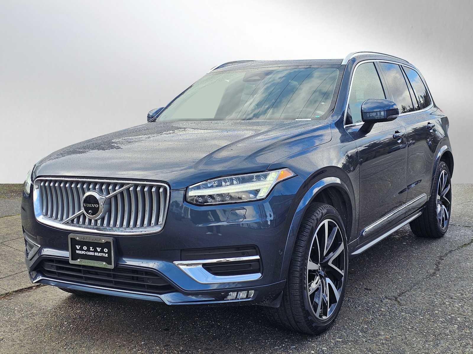 2024 Volvo XC90 Ultimate Bright Theme