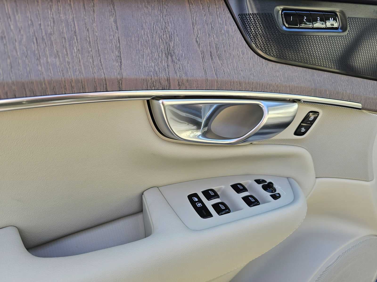 2026 Volvo XC90 Ultra