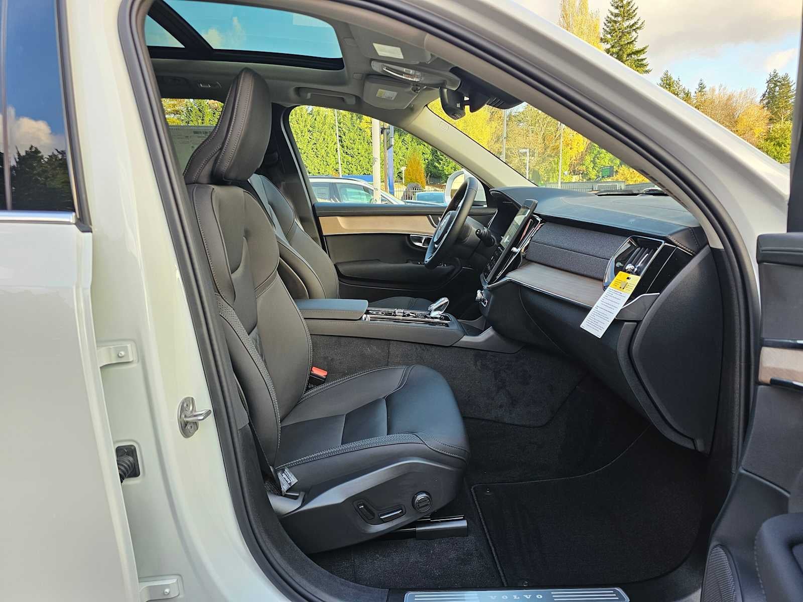 2026 Volvo XC90 Core