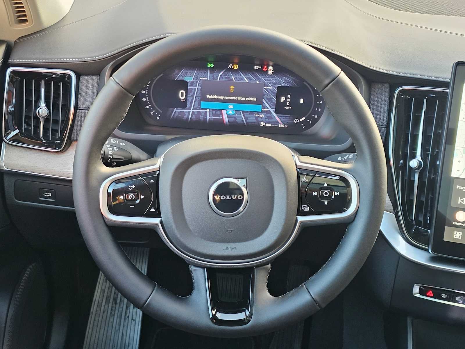 2026 Volvo XC90 Core