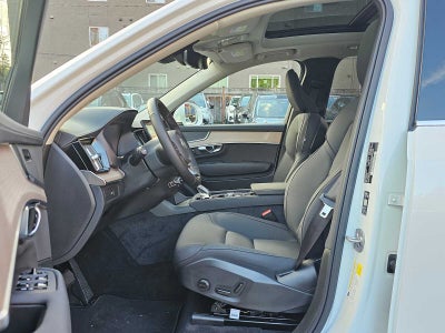 2026 Volvo XC90 Core