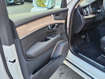 2026 Volvo XC90 Core