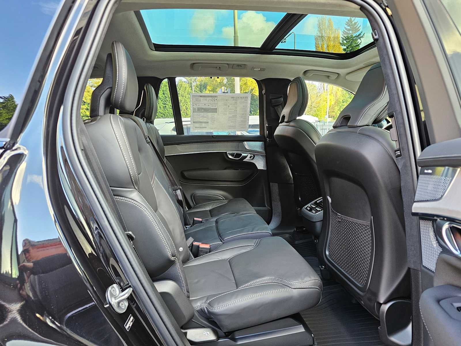 2026 Volvo XC90 Ultra Dark Theme