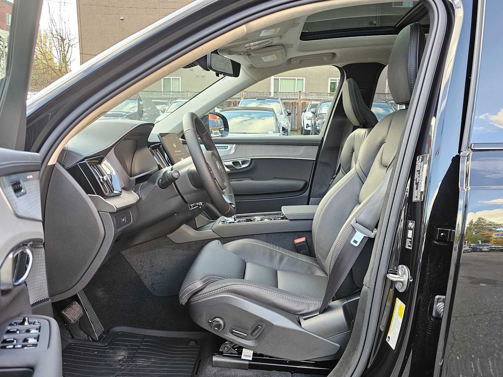 2026 Volvo XC90 Ultra Dark Theme