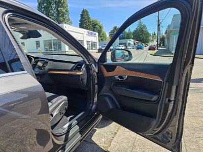 2023 Volvo XC90 Plus
