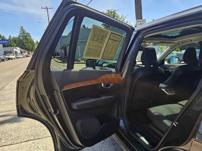 2023 Volvo XC90 Plus