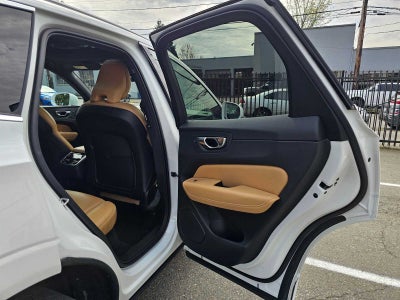 2021 Volvo XC60 Inscription