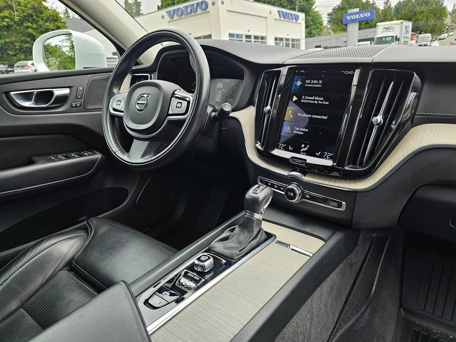 2021 Volvo XC60 Inscription