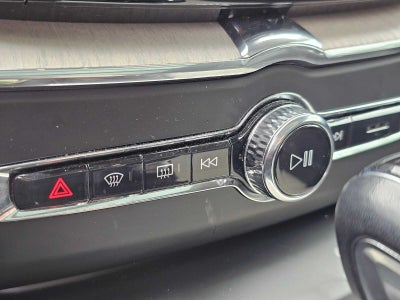 2021 Volvo XC60 Inscription