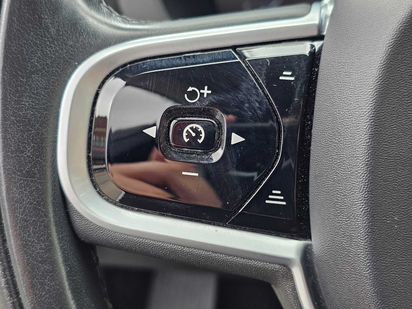 2021 Volvo XC60 Inscription
