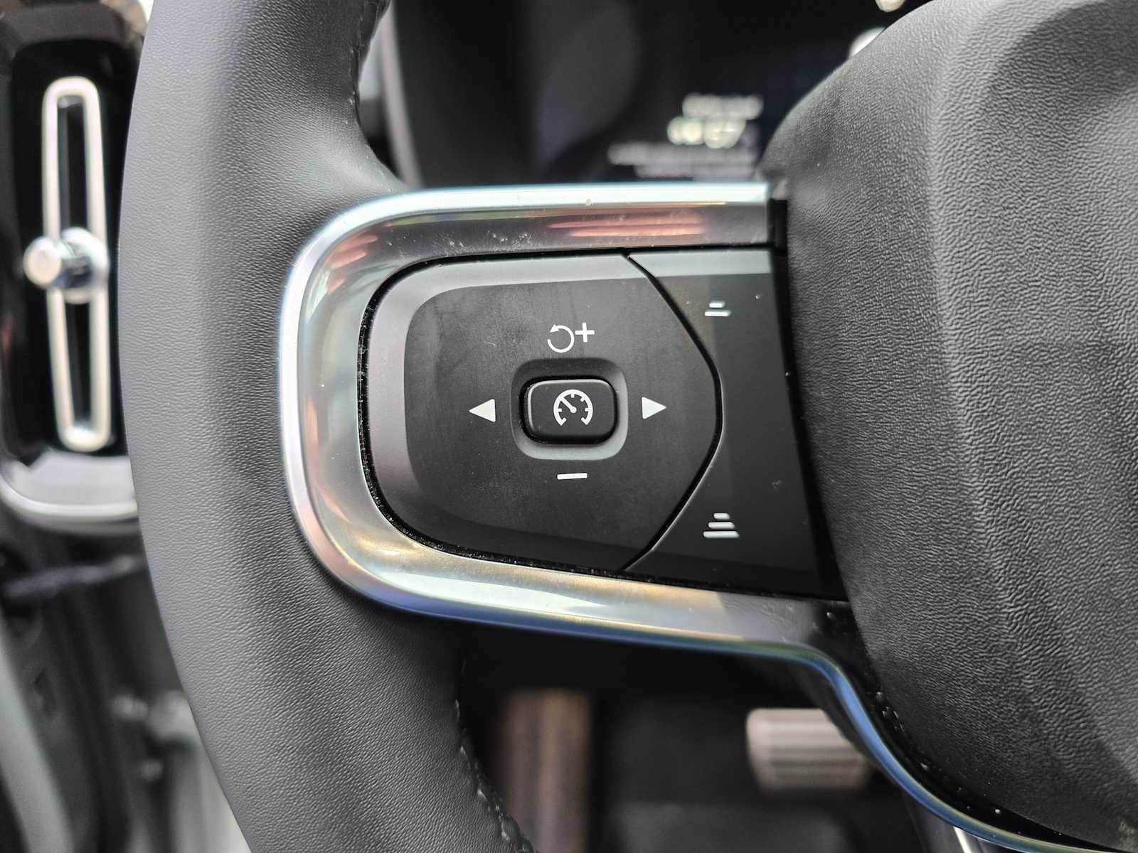 2022 Volvo XC40 Recharge Pure Electric Twin Ultimate