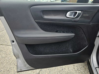 2023 Volvo XC40 Recharge Pure Electric Ultimate