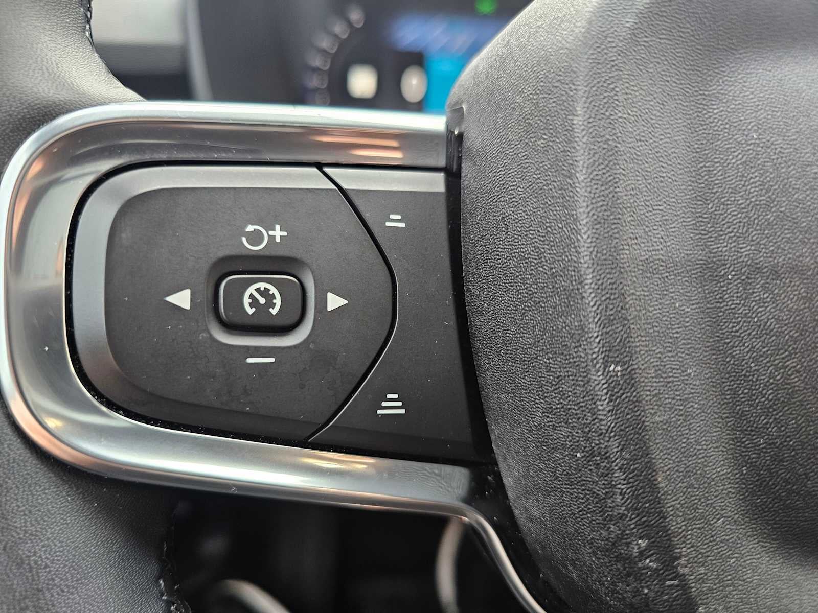 2023 Volvo XC40 Recharge Pure Electric Ultimate