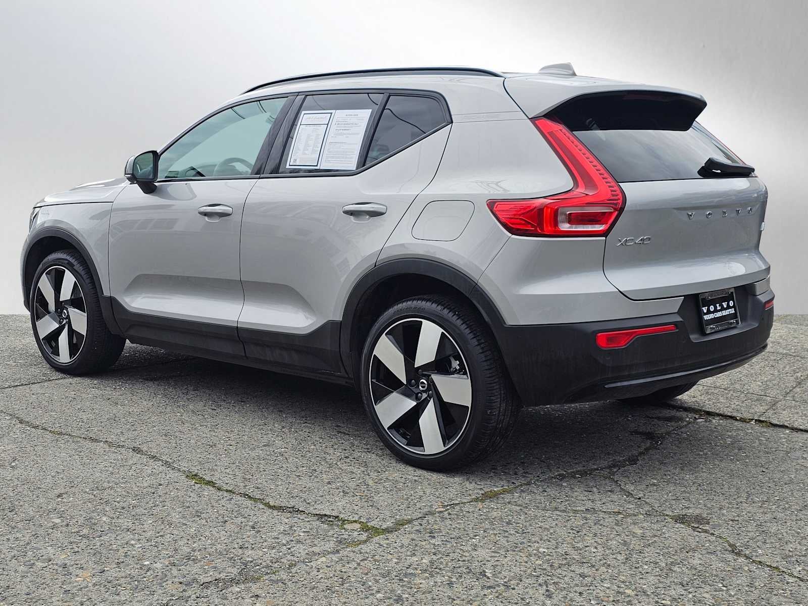 2023 Volvo XC40 Recharge Pure Electric Ultimate