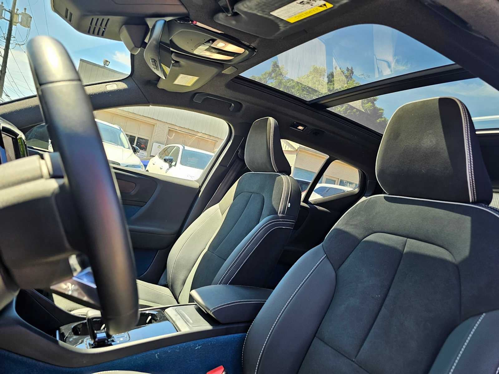 2023 Volvo XC40 Recharge Pure Electric Plus