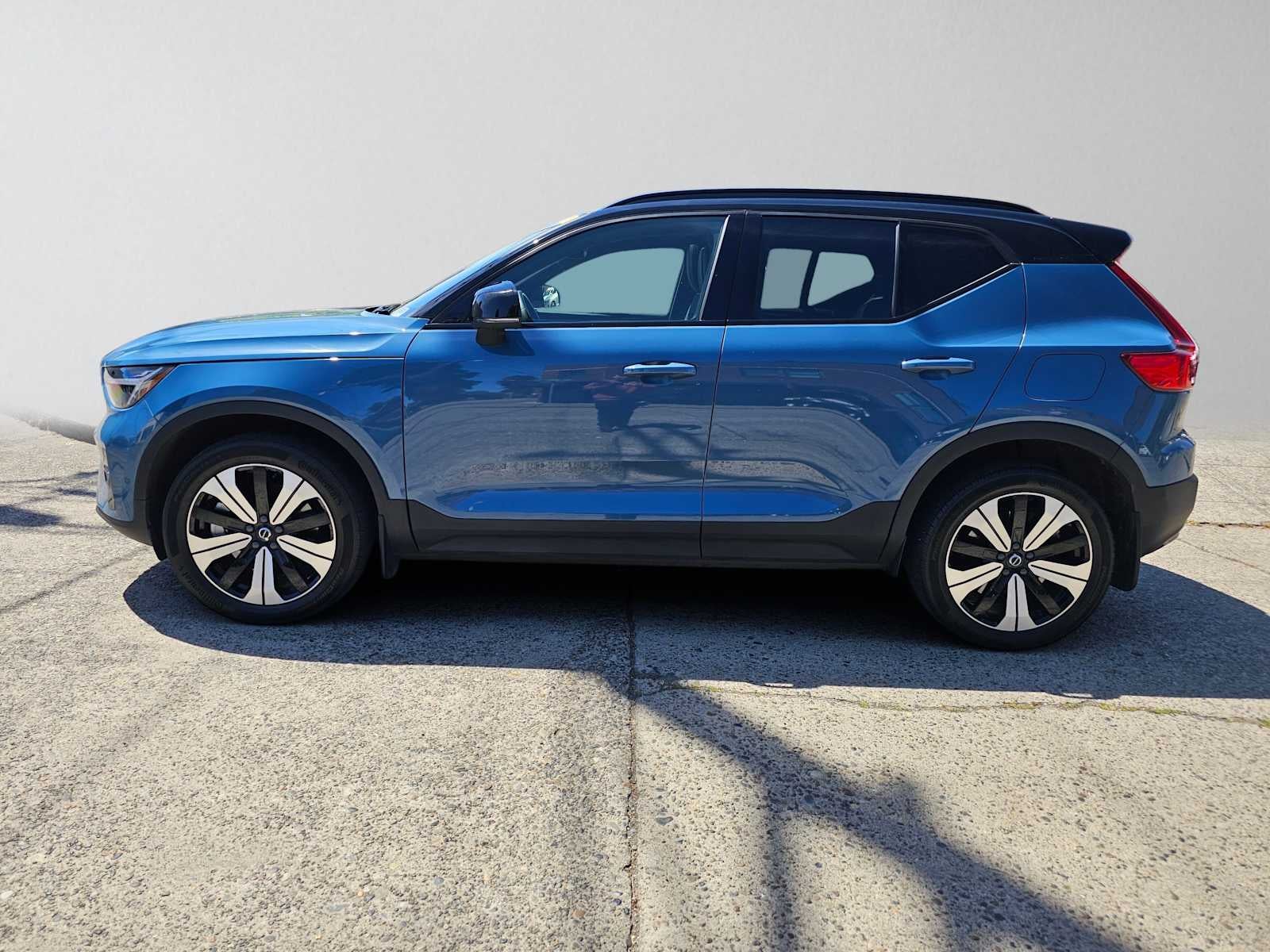 2023 Volvo XC40 Recharge Pure Electric Plus