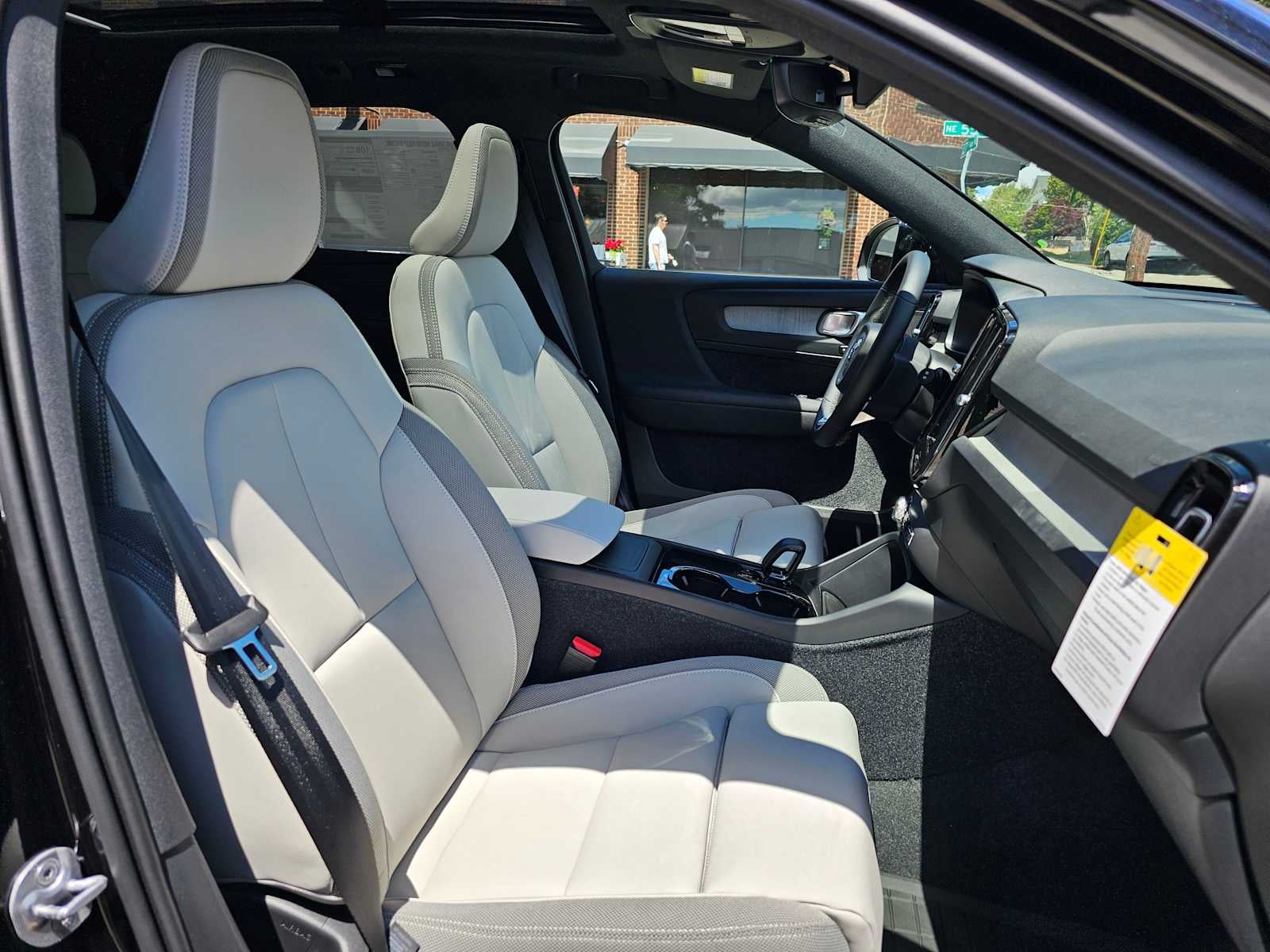 2026 Volvo EX40 Plus