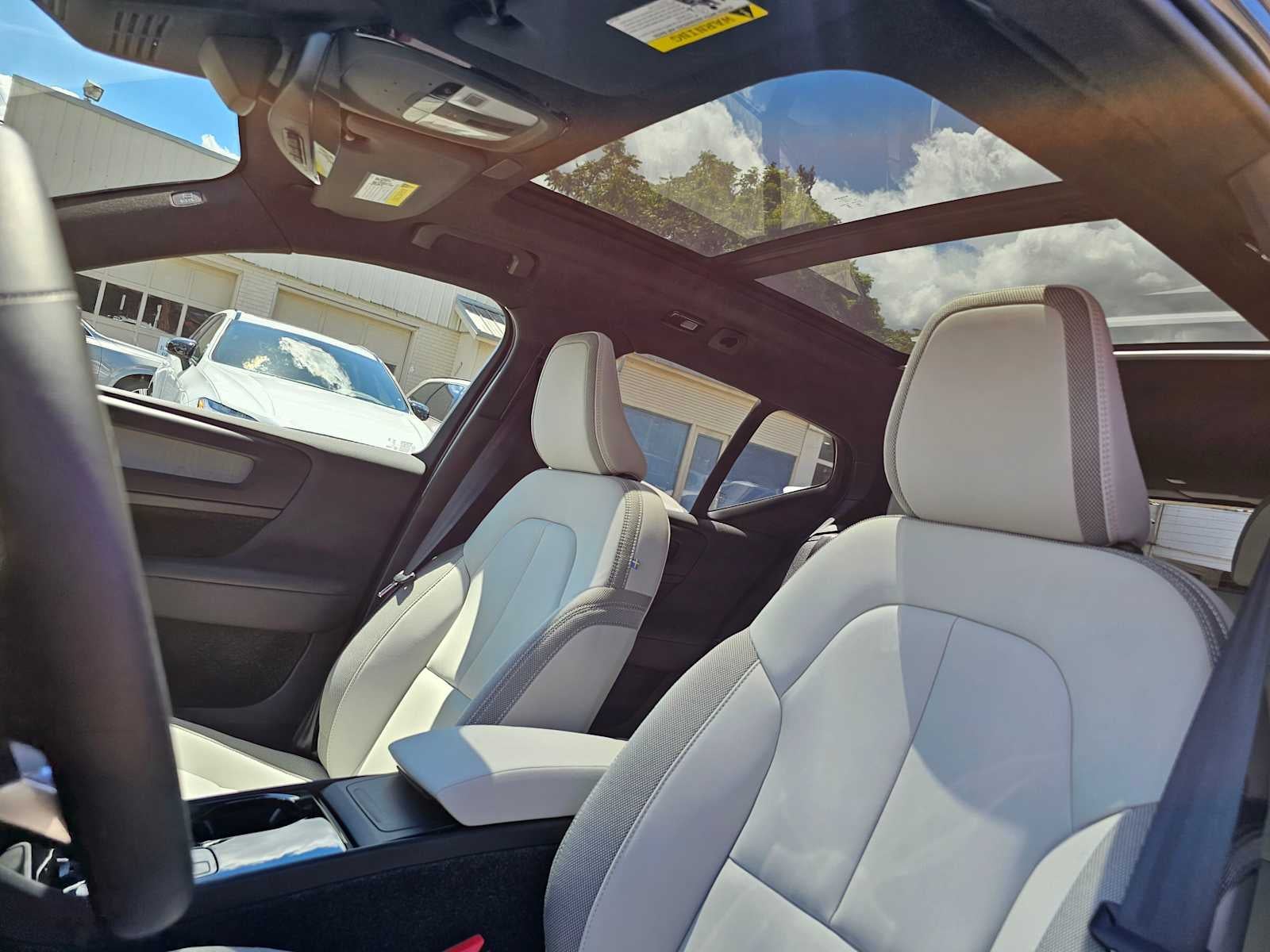 2026 Volvo EX40 Plus