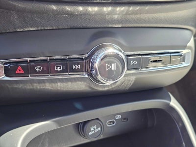2026 Volvo EX40 Plus