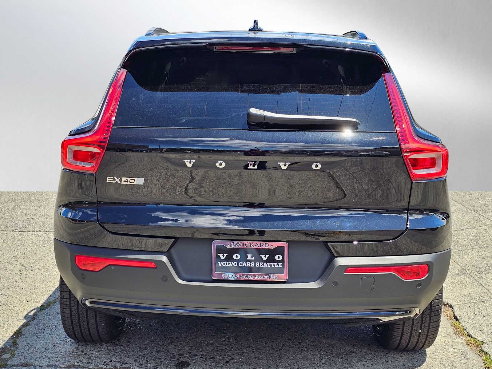 2026 Volvo EX40 Plus
