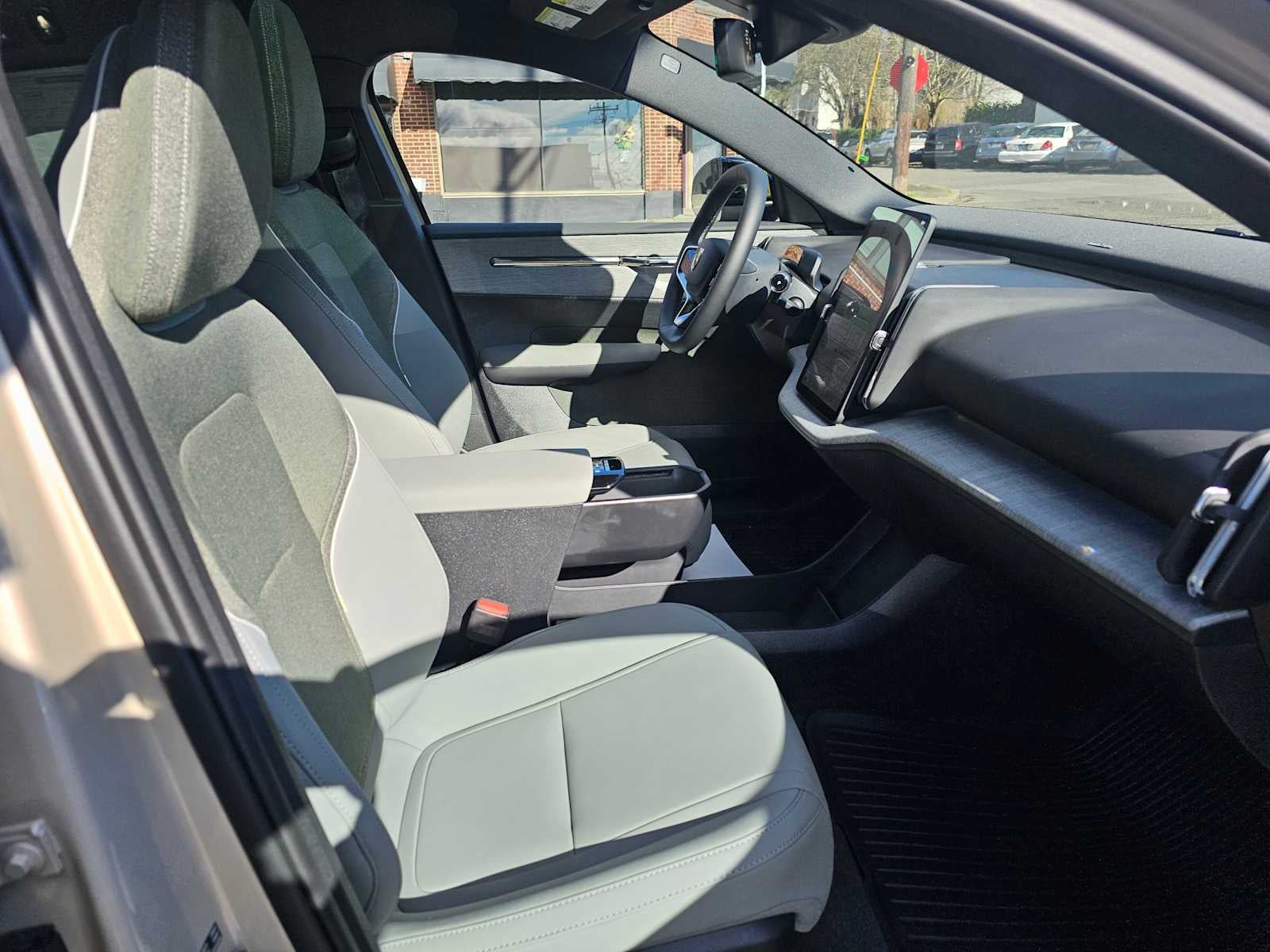 2026 Volvo EX30 Cross Country Ultra