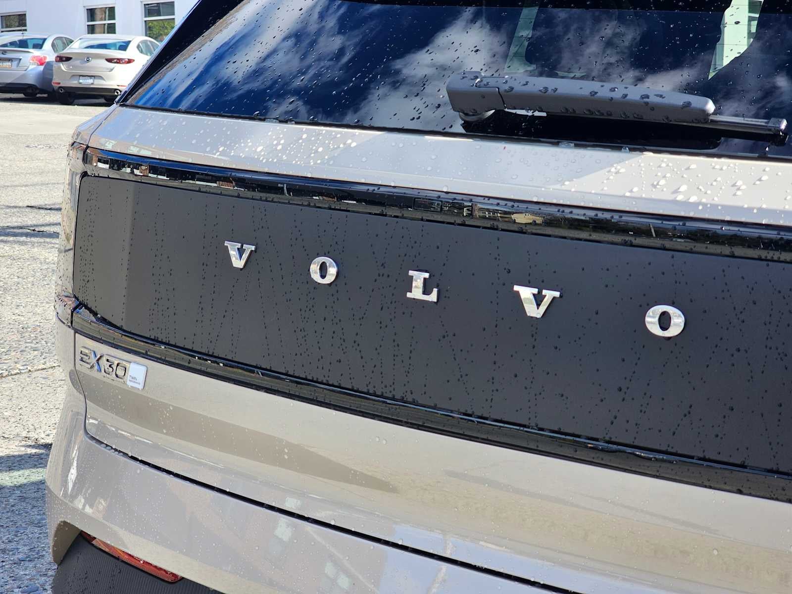 2026 Volvo EX30 Cross Country Ultra