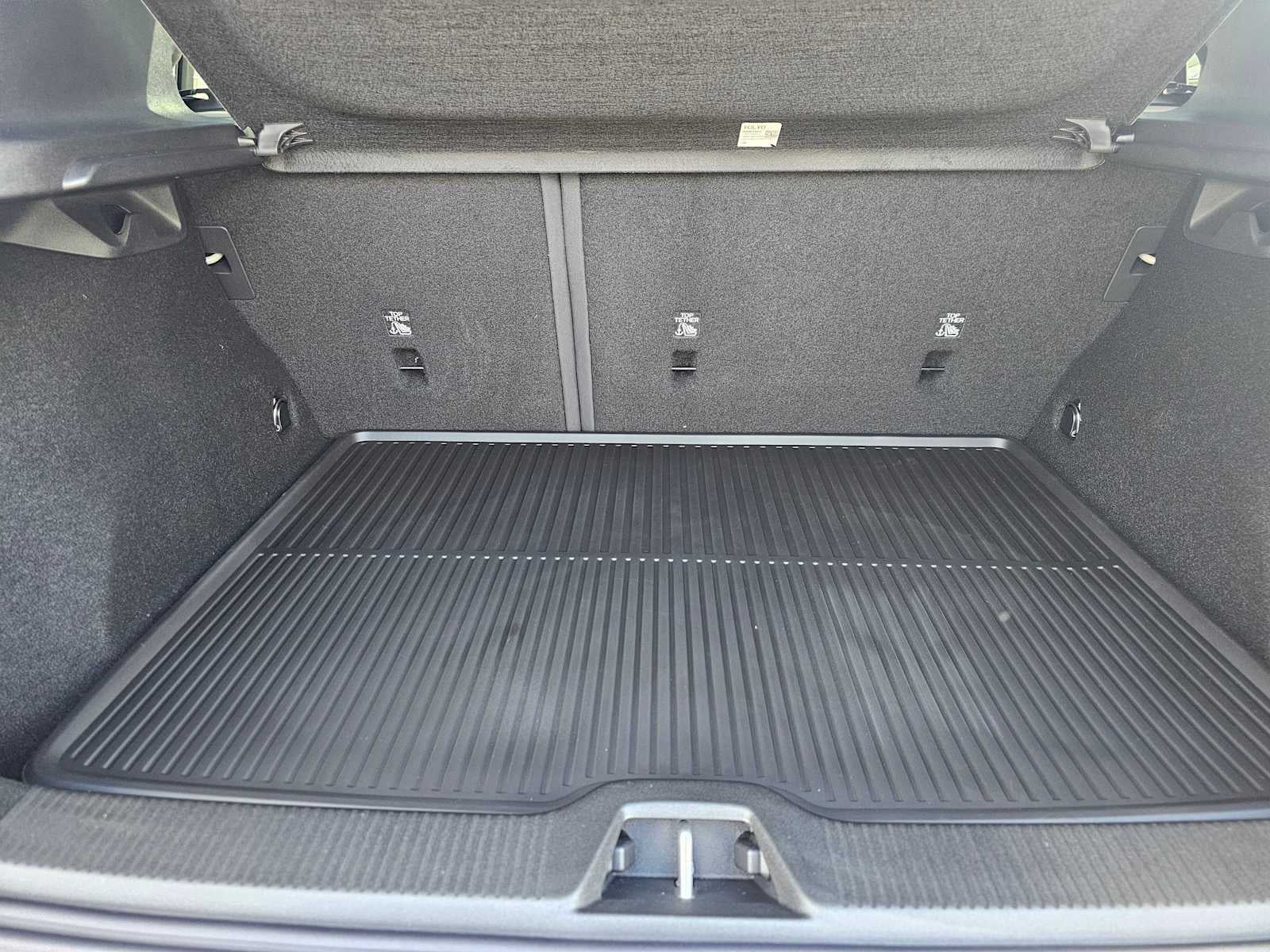 2026 Volvo EX30 Cross Country Ultra