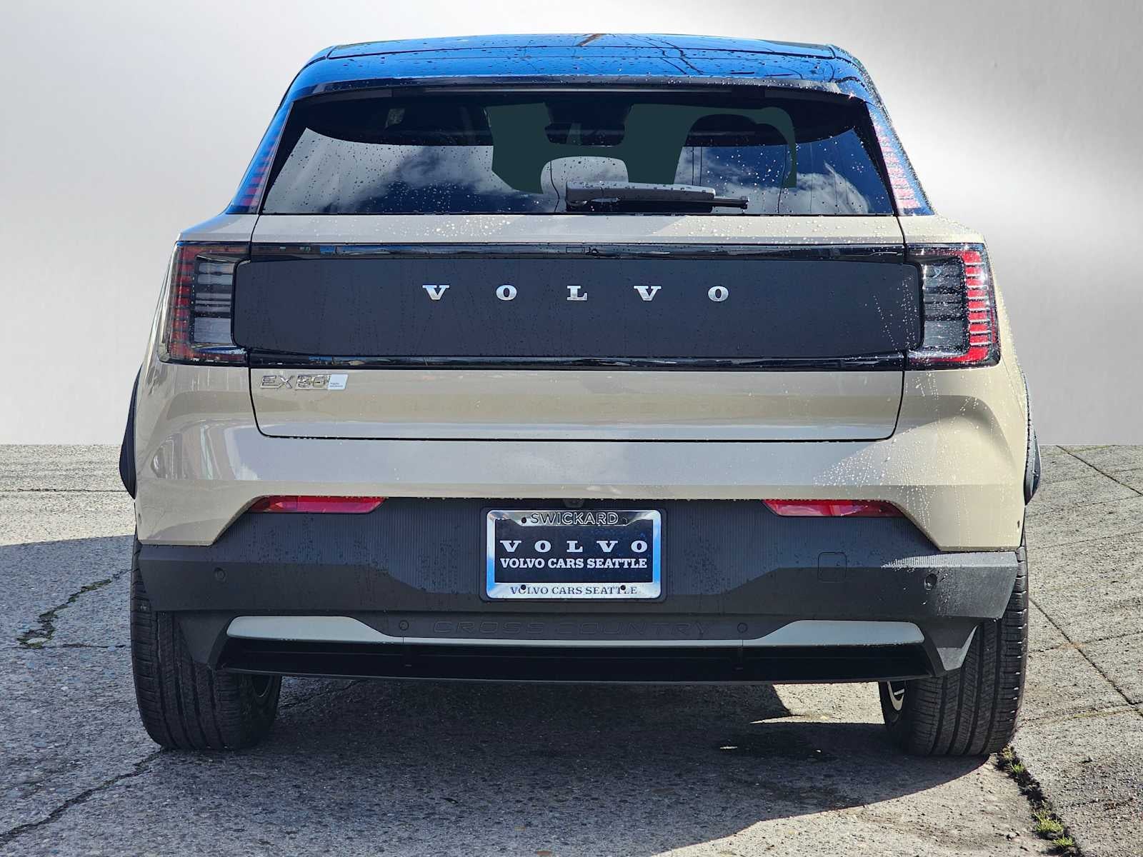2026 Volvo EX30 Cross Country Ultra